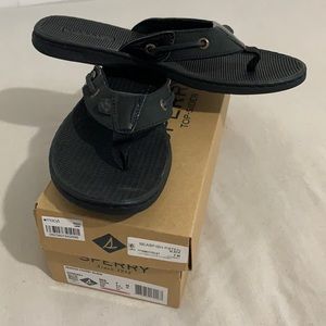 Sperry Women's Seafish Thong Sandals